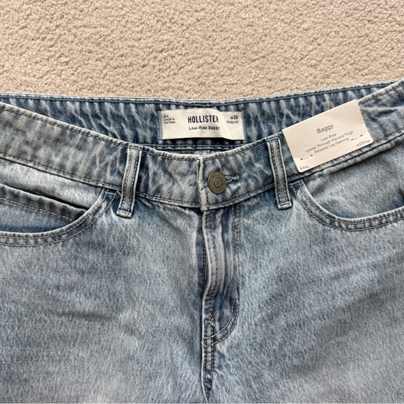NEW Hollister Low-Rise Baggy Relaxed Leg Opening Jeans Jean Sz 6 28” Medium Wash - Picture 6 of 9